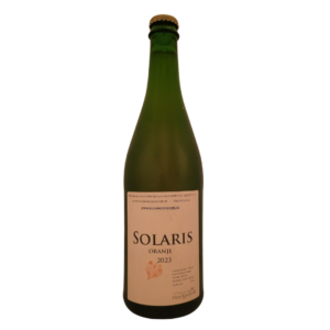 Foto van een 75cl fles "Solaris - Oranje" van wijnmaker Klein Rijselhoek
